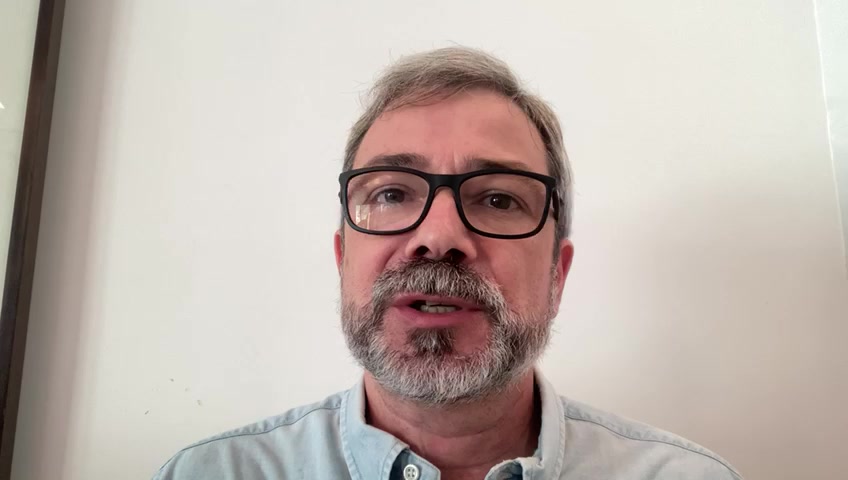 Dr. Renato Sá